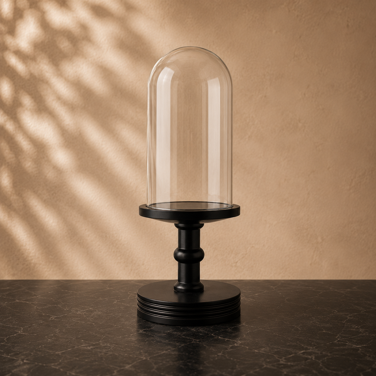 Finest Obituaries |Glasglocke mit schwarzem Sockel 14x34 cm – Dekokuppel / Display Dome
