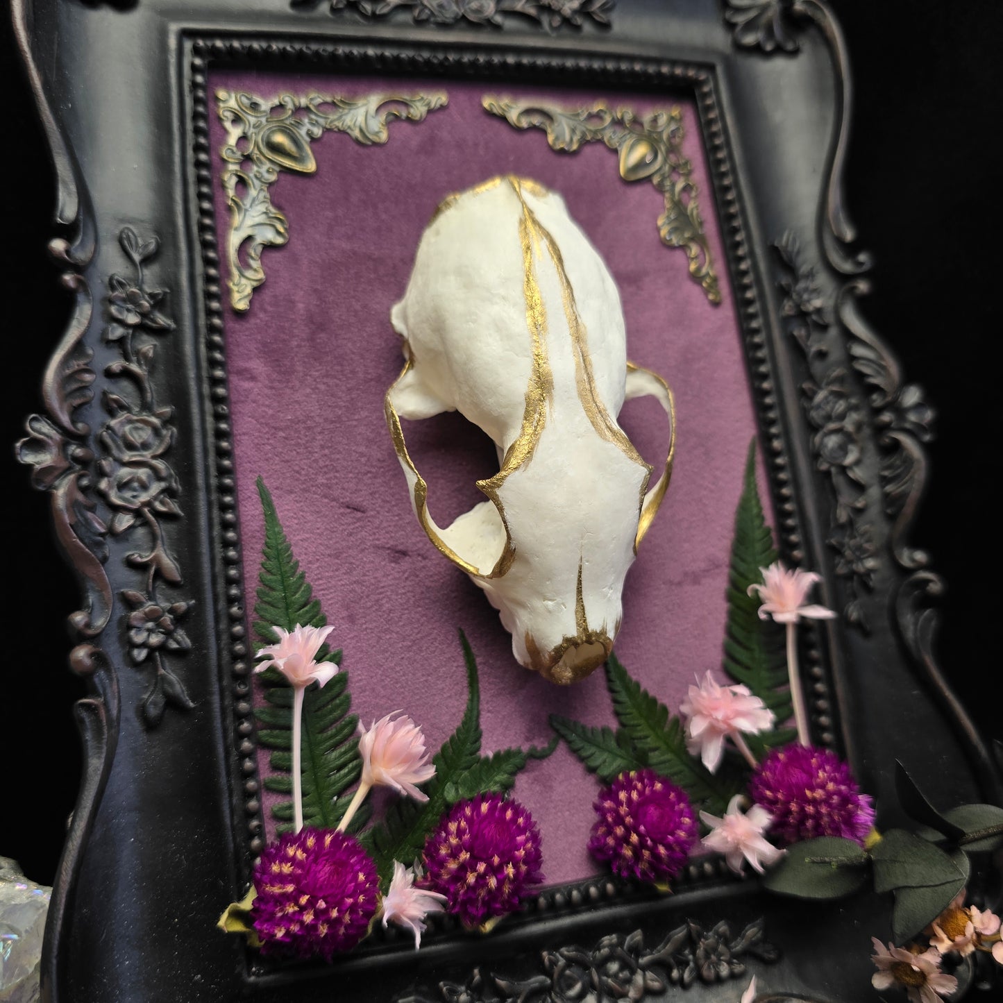 Finest Obituaries | Marten Skull on Baroque Frame